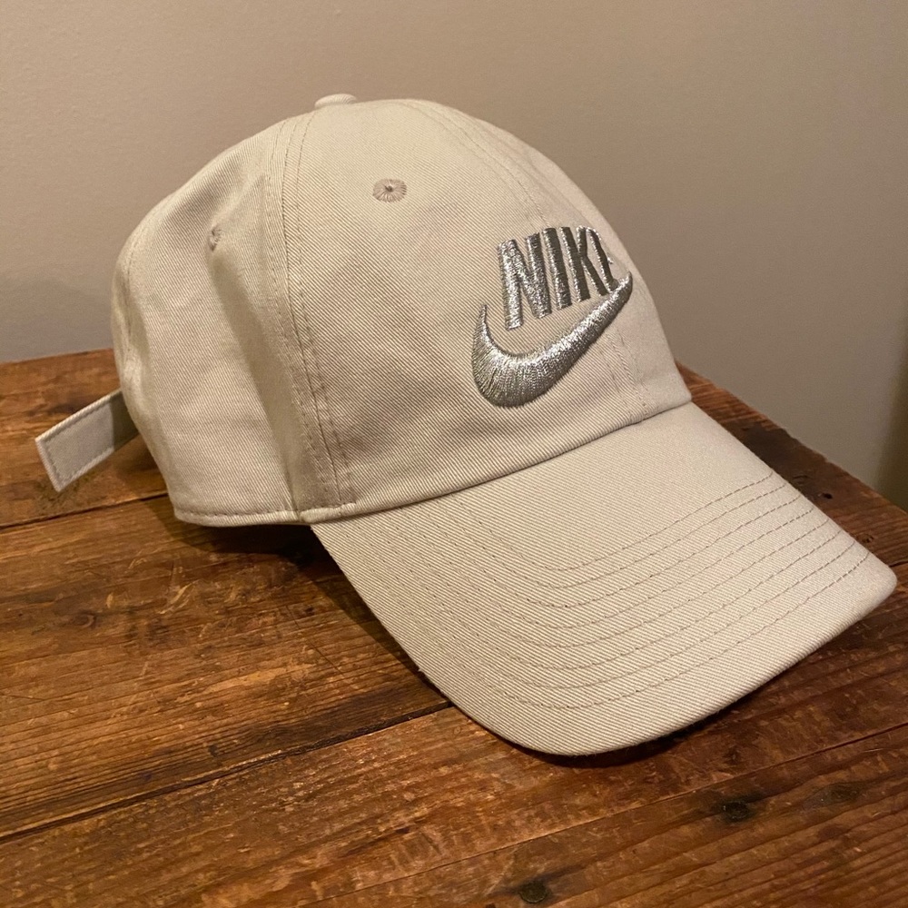 Adjustable Nike Dri Fit Cap/Hat